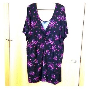 NWT Torrid Black Floral Blouse